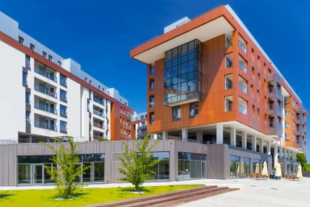 Dlaczego warto inwestować w lokale usługowe na osiedlach mieszkaniowych?